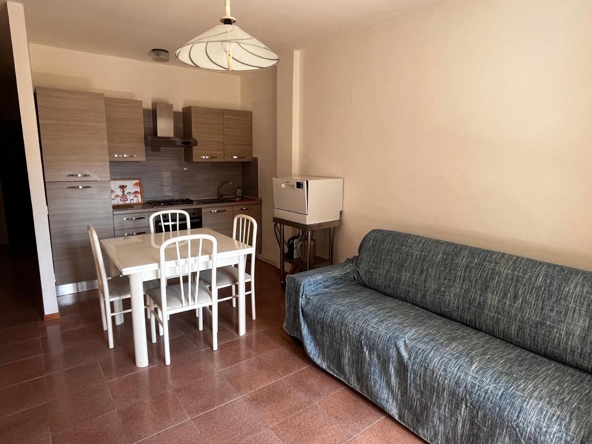 Alghero Sun & Sea - Spiaggia A 50 Metri ภายนอก รูปภาพ