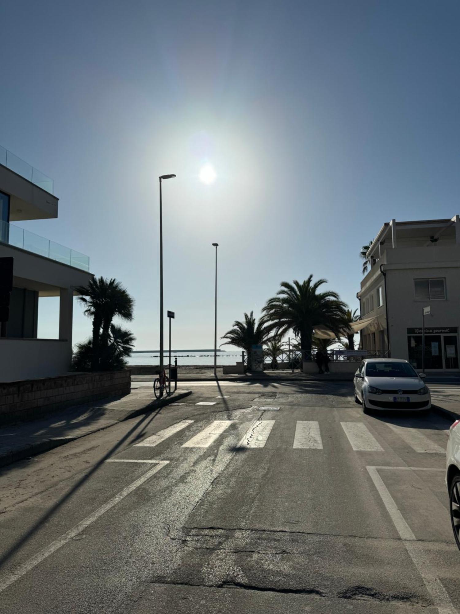 Alghero Sun & Sea - Spiaggia A 50 Metri ภายนอก รูปภาพ